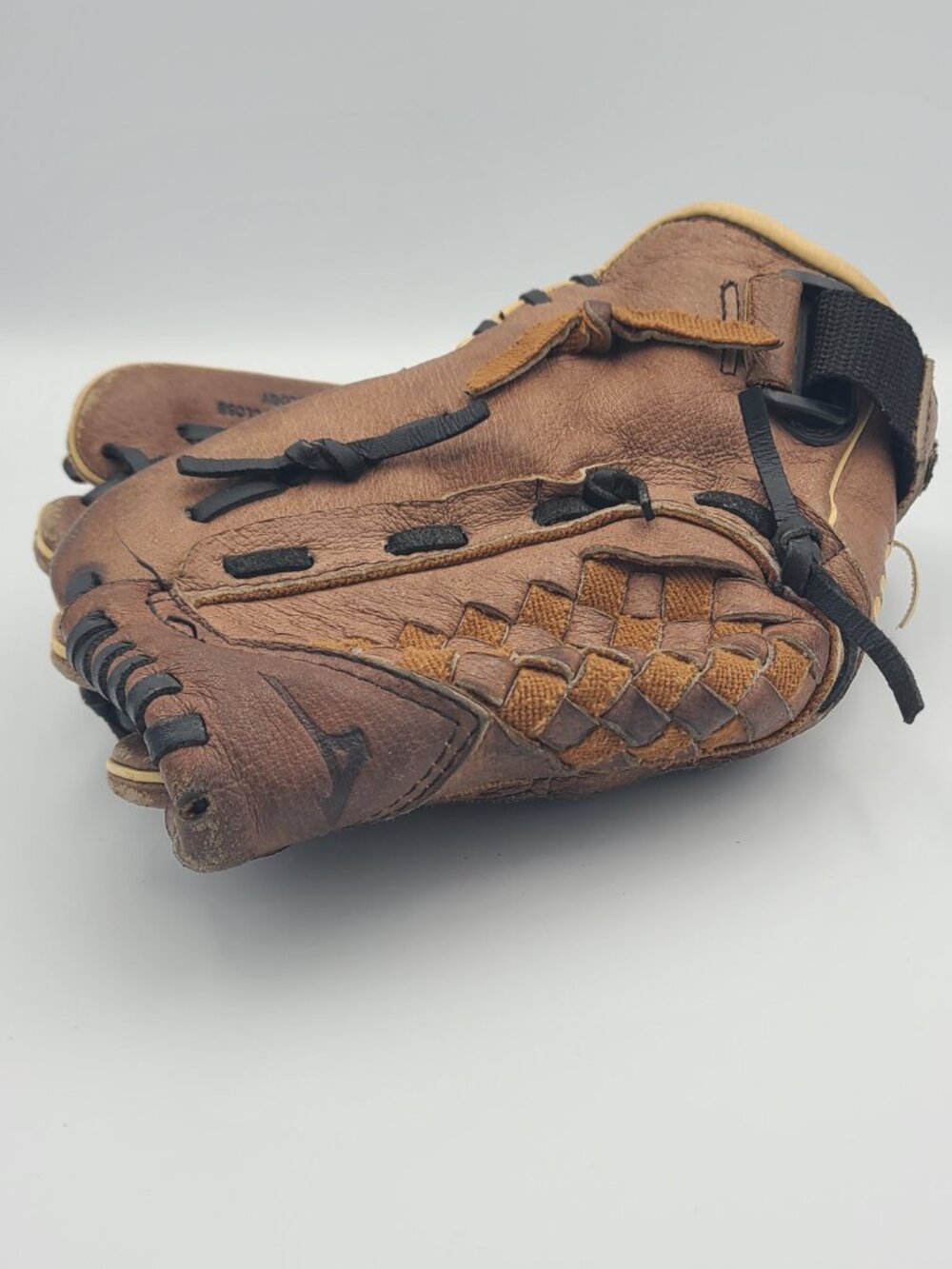 Mizuno GPP 1150Y3 11.5" Youth Baseball Glove Prospect RHT Flex Power Close Mitt - Picture 5 of 12